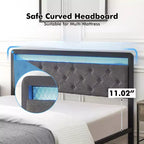 Letto a piattaforma imbottito grigio con testiera a LED e 2 cassetti, matrimoniale/queen size